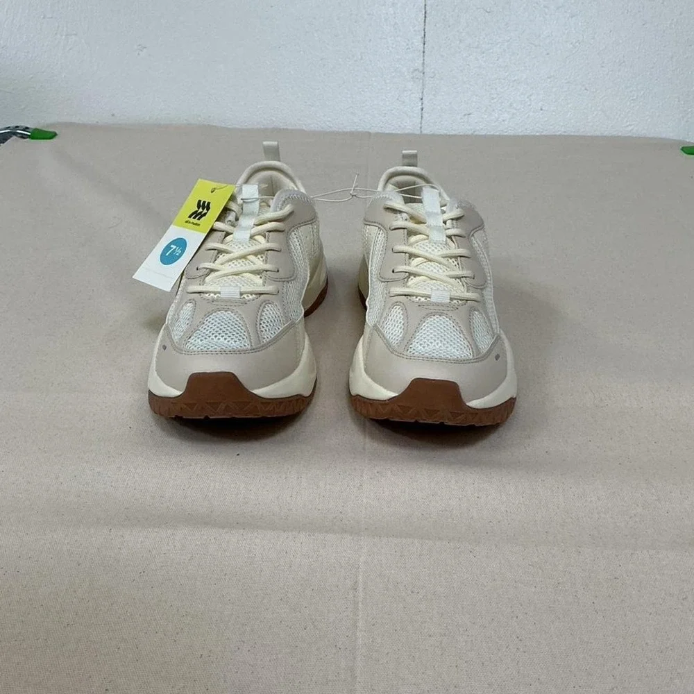 All in Motion‎ chunky athletic sneakers